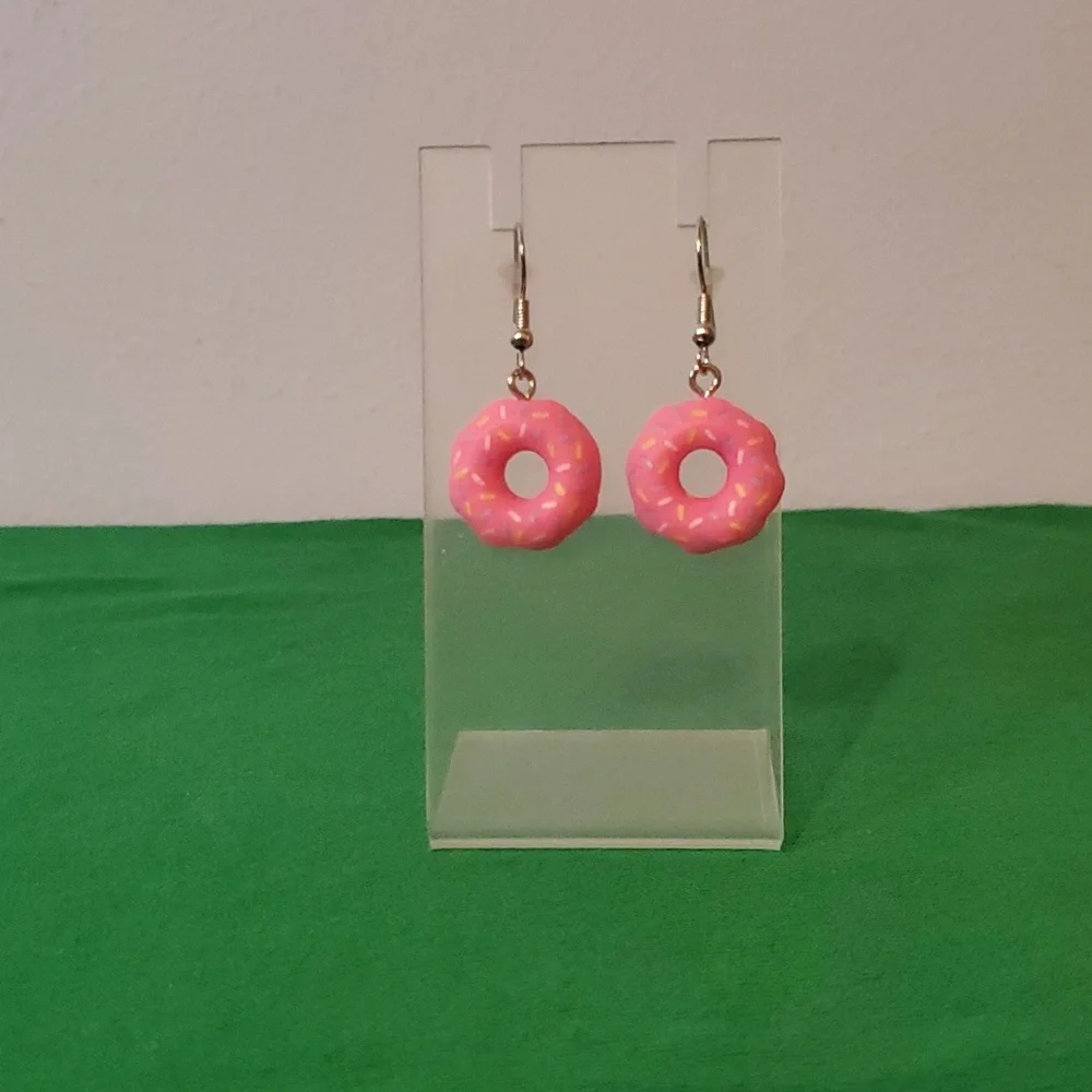 Girls / Womens Pink Pierced Donut Earrings